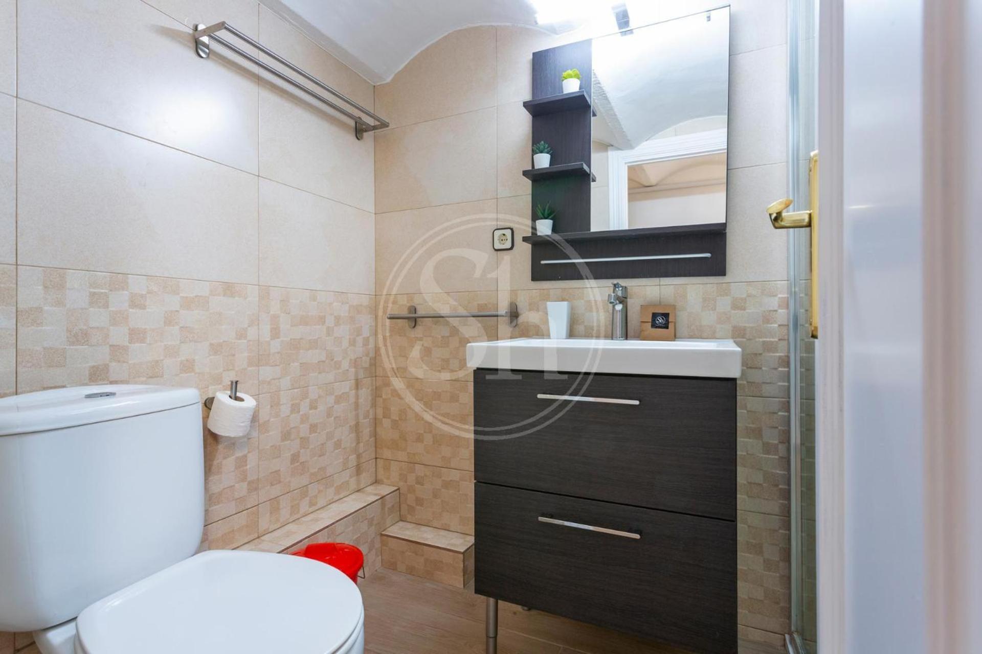 Practico Apartamento Cerca De Estacion De Sants Barcelona Eksteriør bilde